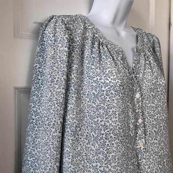 Loft Floral Blouse - Picture 3 of 5